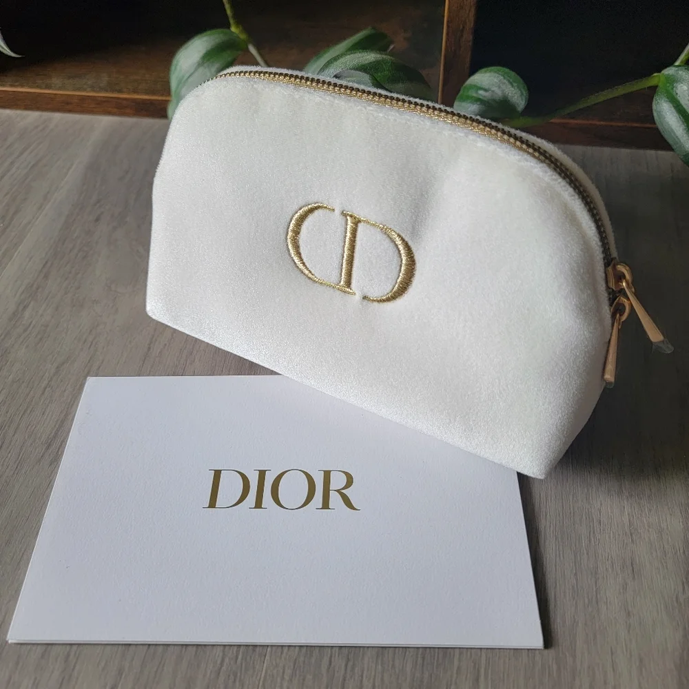 Flash Sale🎉 Authentic Dior White Cosmetic Pouch